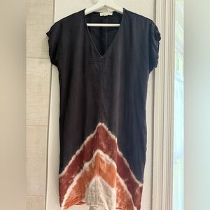 River + Sky black tunic dress